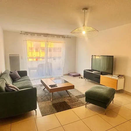 2 Charley Super Emplacement Et Parking Apartmán *