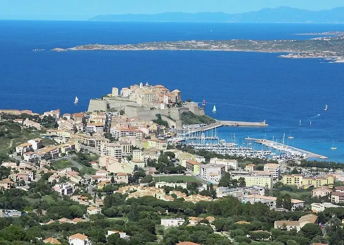 2 Charley Super Emplacement Et Parking Apartmán Calvi (Corsica)